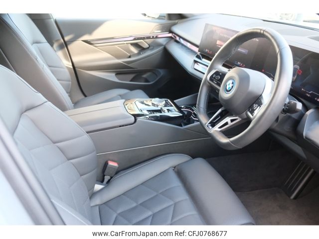 bmw bmw-others 2024 -BMW--BMW i5 ZAA-32FK45--WBY32FK070CR05548---BMW--BMW i5 ZAA-32FK45--WBY32FK070CR05548- image 2