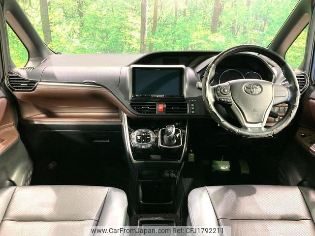 toyota esquire 2015 CFJ1792211 image 2