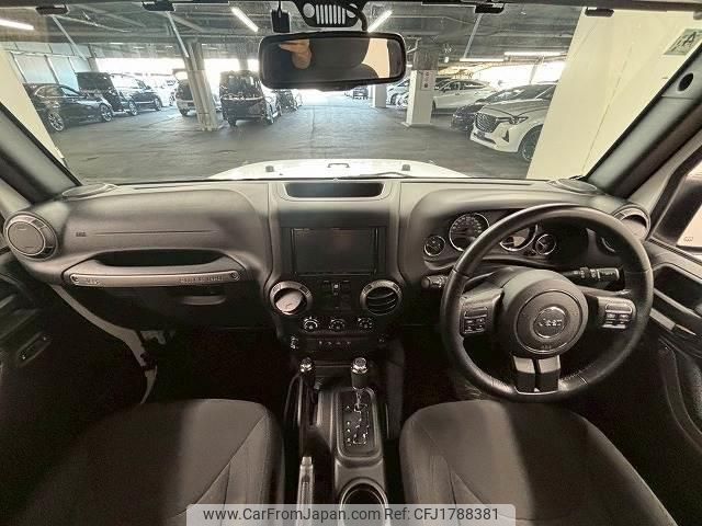 jeep wrangler 2018 CFJ1788381 image 2