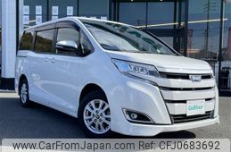 toyota noah 2018 -TOYOTA--Noah DBA-ZRR80G--ZRR80-0384511---TOYOTA--Noah DBA-ZRR80G--ZRR80-0384511-