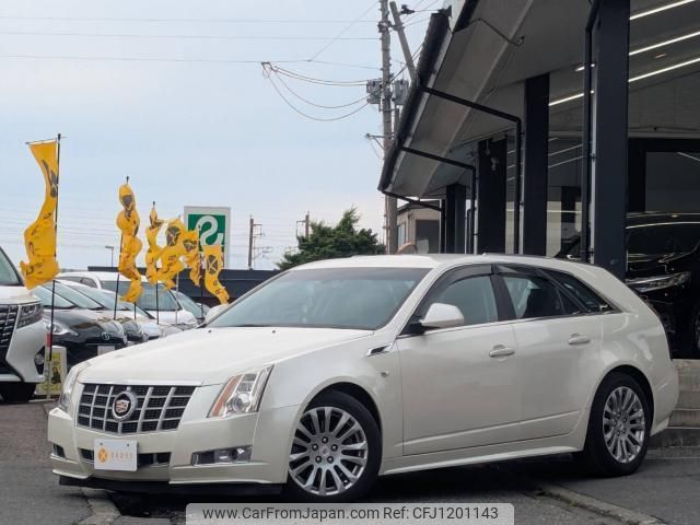 cadillac cts-sport-wagon 2013 quick_quick_ABA-X322C_1G6DT8E56C0150293 image 1
