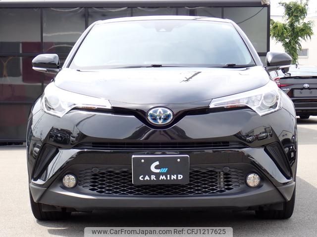 toyota c-hr 2017 GOO_JP_700072025530250520002 image 1