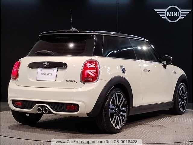 mini mini-others 2018 quick_quick_CBA-XR20M_WMWXR52080TM81657 image 2