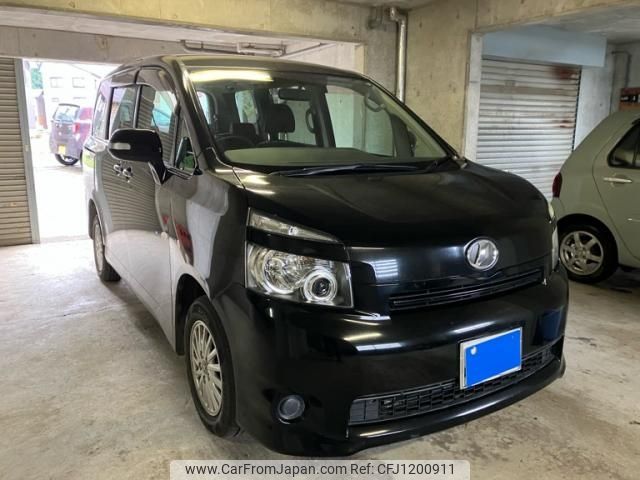 toyota voxy 2009 -TOYOTA--Voxy DBA-ZRR75G--ZRR75-0039001---TOYOTA--Voxy DBA-ZRR75G--ZRR75-0039001- image 1