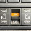 toyota voxy 2017 quick_quick_ZRR80W_ZRR80-0338141 image 6