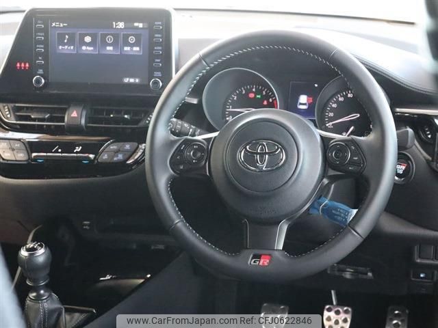 toyota c-hr 2023 quick_quick_3BA-NGX10_NGX10-2023845 image 2