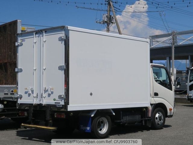 toyota toyoace 2015 -TOYOTA--Toyoace TKG-XZC605--XZC605-0011390---TOYOTA--Toyoace TKG-XZC605--XZC605-0011390- image 2