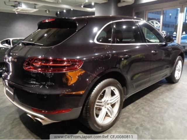 porsche macan 2015 -PORSCHE--Porsche Macan 95BCTM--WP1ZZZ95ZFLB68523---PORSCHE--Porsche Macan 95BCTM--WP1ZZZ95ZFLB68523- image 2