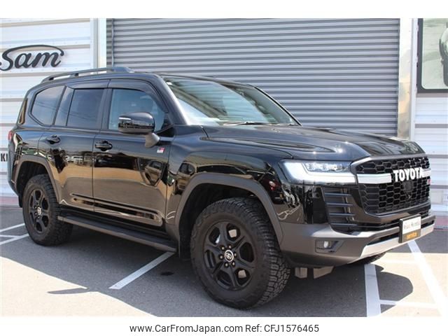 toyota land-cruiser-wagon 2024 CFJ1576465 image 1