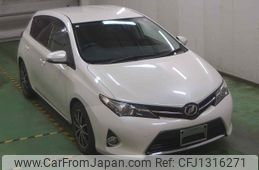 toyota auris 2014 -TOYOTA--Auris ZRE186H--6005859---TOYOTA--Auris ZRE186H--6005859-