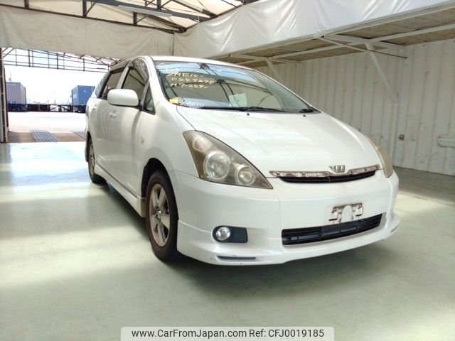 toyota wish 2005 ENHANCEAUTO_1_ea285630 image 1