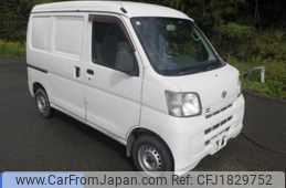 daihatsu hijet-van 2010 CFJ1829752