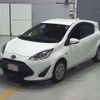 toyota aqua 2018 CFJ1568074 image 1
