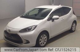 toyota aqua 2022 CFJ1526215