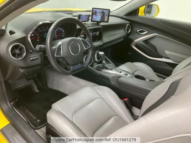 chevrolet camaro 2017 CFJ1691279 image 2