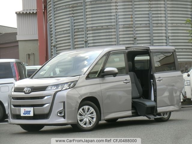 toyota noah 2023 -TOYOTA--Noah 6BA-MZRA90W--MZRA90-0069429---TOYOTA--Noah 6BA-MZRA90W--MZRA90-0069429- image 1