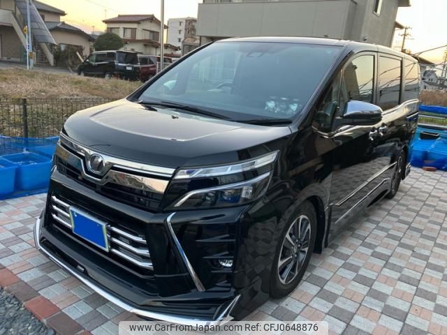 toyota voxy 2019 -TOYOTA--Voxy DBA-ZRR80W--ZRR80-0530221---TOYOTA--Voxy DBA-ZRR80W--ZRR80-0530221- image 1