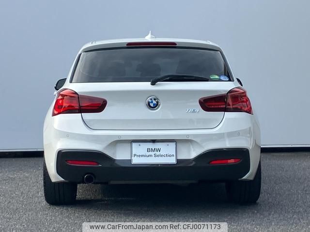 bmw 1-series 2019 quick_quick_1R15_WBA1R520205L50976 image 2