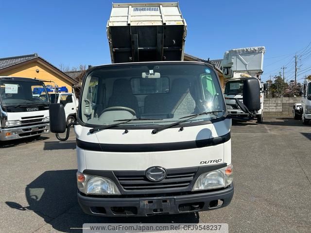 hino dutro 2011 CFJ9548237 image 2