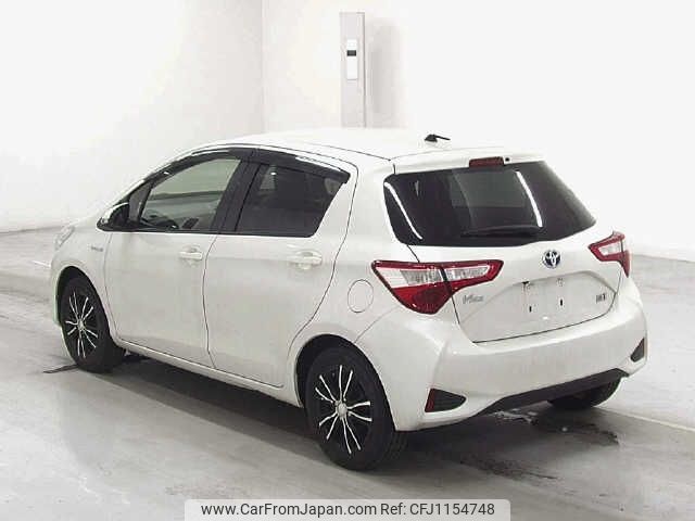 toyota vitz 2017 -TOYOTA--Vitz NHP130-2015311---TOYOTA--Vitz NHP130-2015311- image 2