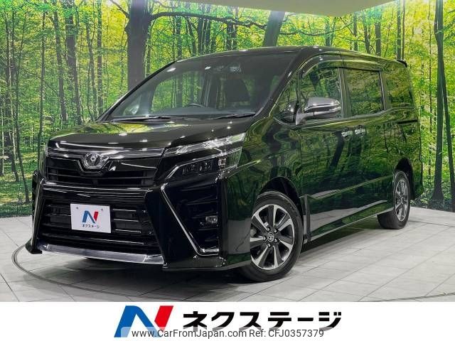 toyota voxy 2019 -TOYOTA--Voxy DBA-ZRR85W--ZRR85-0135143---TOYOTA--Voxy DBA-ZRR85W--ZRR85-0135143- image 1