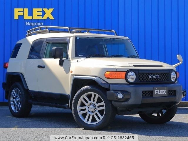 toyota fj-cruiser 2018 CFJ1832465 image 2