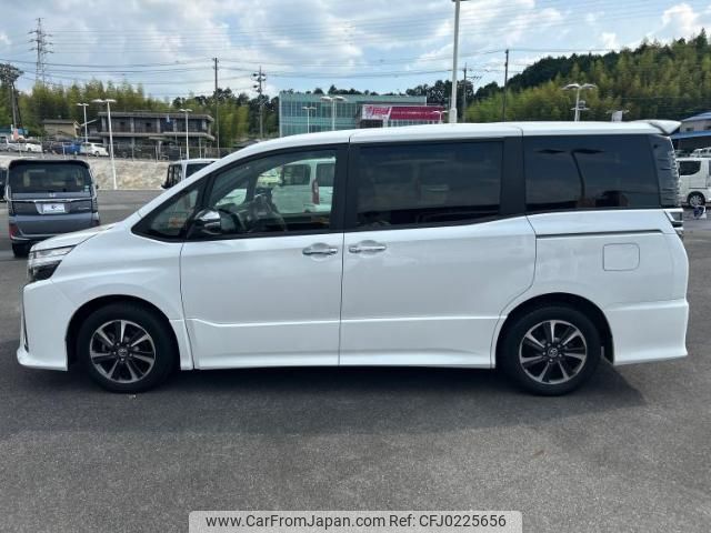 toyota voxy 2018 quick_quick_DBA-ZRR80W_ZRR80-0416384 image 2