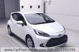 toyota aqua 2021 -TOYOTA--AQUA MXPK11-2012042---TOYOTA--AQUA MXPK11-2012042-