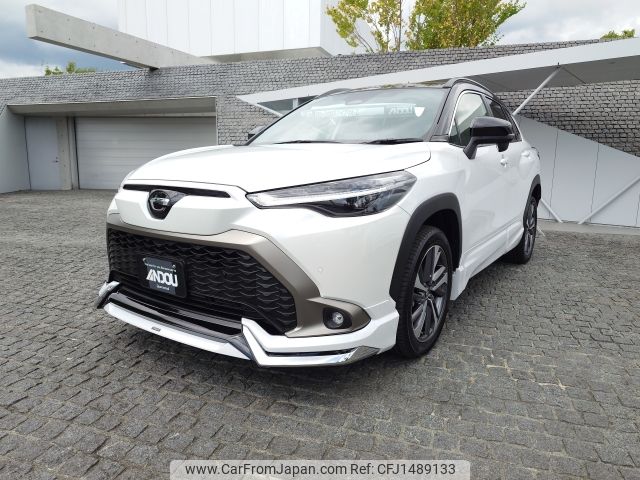 toyota corolla-cross 2025 CFJ1489133 image 1
