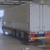 nissan diesel-ud-quon 2017 CFJ1802140 image 2