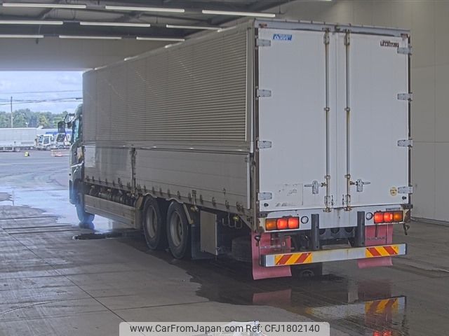 nissan diesel-ud-quon 2017 CFJ1802140 image 2