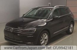 volkswagen tiguan 2019 -VOLKSWAGEN--VW Tiguan ABA-5NCZD--WVGZZZ5NZKW849611---VOLKSWAGEN--VW Tiguan ABA-5NCZD--WVGZZZ5NZKW849611-