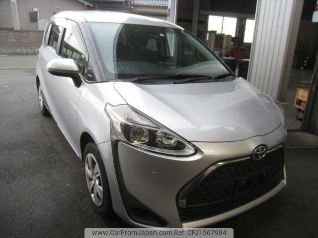 toyota sienta 2022 CFJ1567984 image 1