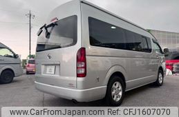 toyota hiace-van 2006 CFJ1607070