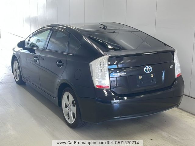 toyota prius 2011 CFJ1570714 image 2