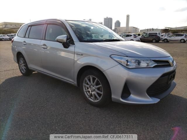 toyota corolla-fielder 2017 quick_quick_DAA-NKE165G_NKE165-7165357 image 2