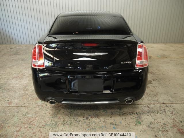 chrysler 300 2014 quick_quick_LX36_2C3CCANJ8DH606793 image 2