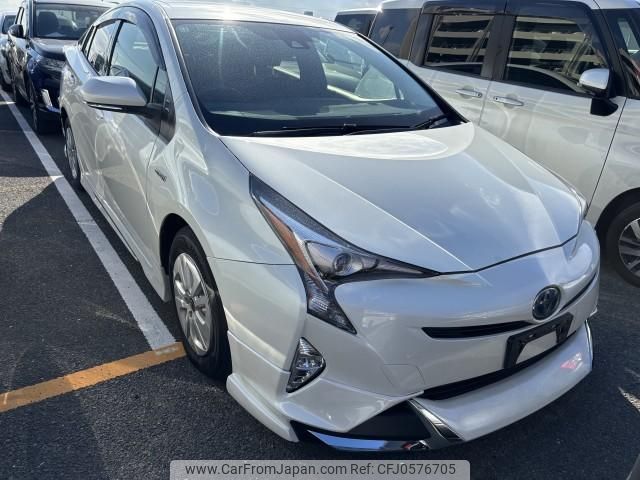 toyota prius 2016 quick_quick_DAA-ZVW50_ZVW50-6016466 image 2