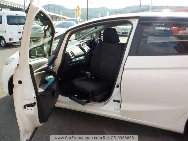 honda fit 2017 quick_quick_DAA-GP5_GP5-5400020 image 2