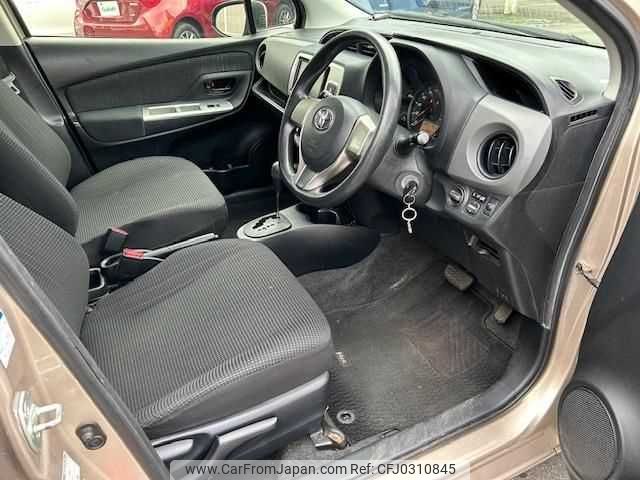 toyota vitz 2015 TE3592 image 2