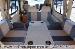 toyota hiace-van 2010 GOO_JP_700020483830250127002