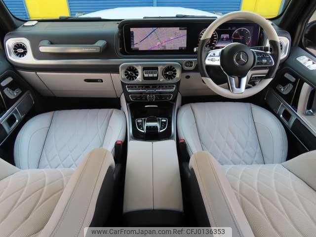 mercedes-benz g-class 2022 quick_quick_3DA-463350_W1N4633502X437271 image 2