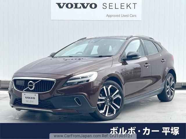 volvo v40 2019 quick_quick_MB420XC_YV1MZ402CK2181152 image 1