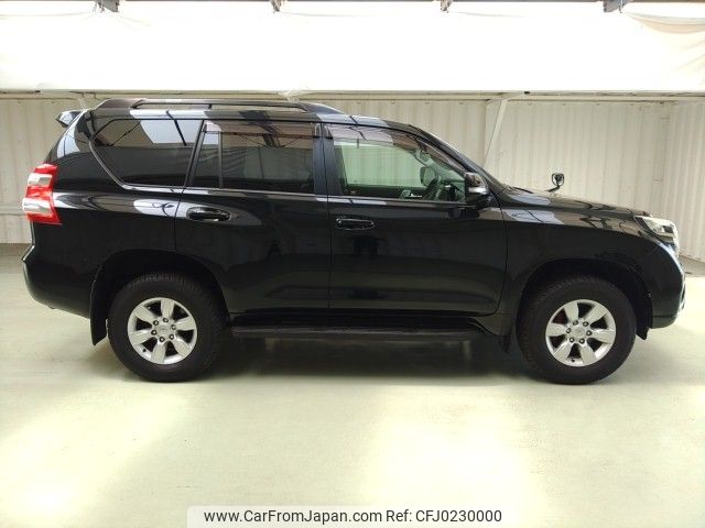 toyota land-cruiser-prado 2016 ENHANCEAUTO_1_ea287611 image 2