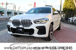 bmw x6 2022 CFJ1692595