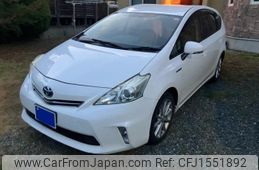 toyota prius-α 2014 CFJ1551892