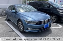 volkswagen passat 2015 -VOLKSWAGEN--VW Passat DBA-3CCZE--WVWZZZ3CZFE517175---VOLKSWAGEN--VW Passat DBA-3CCZE--WVWZZZ3CZFE517175-