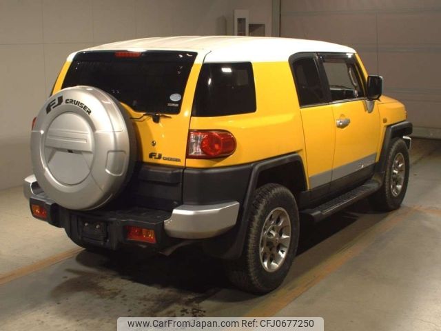 toyota fj-cruiser 2011 -TOYOTA--FJ Curiser GSJ15W-0112653---TOYOTA--FJ Curiser GSJ15W-0112653- image 2