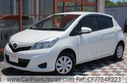 toyota vitz 2013 CFJ7548223