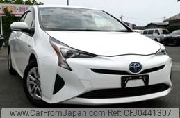 toyota prius 2017 -TOYOTA--Prius DAA-ZVW50--ZVW50-6105366---TOYOTA--Prius DAA-ZVW50--ZVW50-6105366-